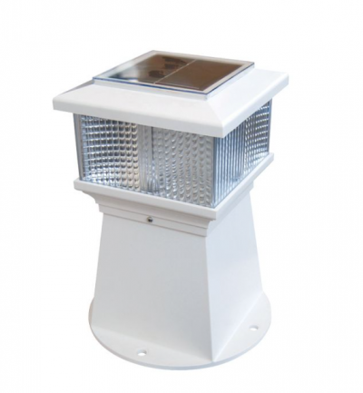 Stegleuchte mit Solarpanel