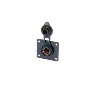 Einbausteckdose mit Deckel passend für Universalstecker 6- 24V 16A